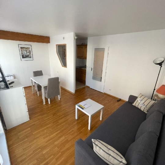  Annonces BLANC MESNIL : Apartment | CHARENTON-LE-PONT (94220) | 27 m2 | 1 050 € 