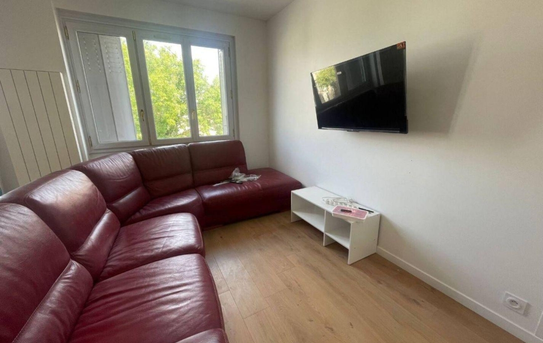 Annonces BLANC MESNIL : Appartement | LA COURNEUVE (93120) | 12 m2 | 620 € 