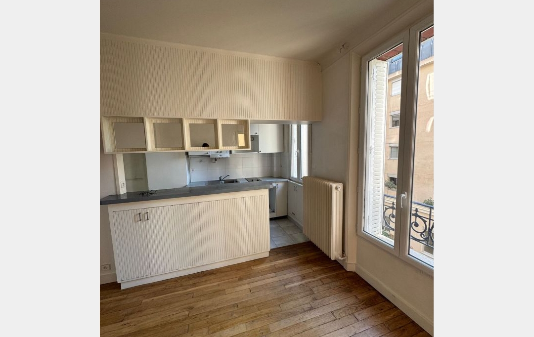 Annonces BLANC MESNIL : Appartement | CHARENTON-LE-PONT (94220) | 41 m2 | 1 295 € 