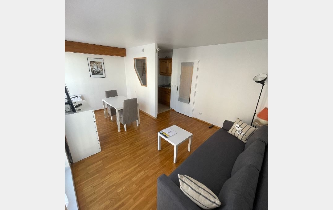 Annonces BLANC MESNIL : Apartment | CHARENTON-LE-PONT (94220) | 27 m2 | 1 050 € 