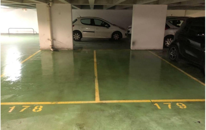  Annonces BLANC MESNIL Garage / Parking | PARIS (75011) | 12 m2 | 28 000 € 